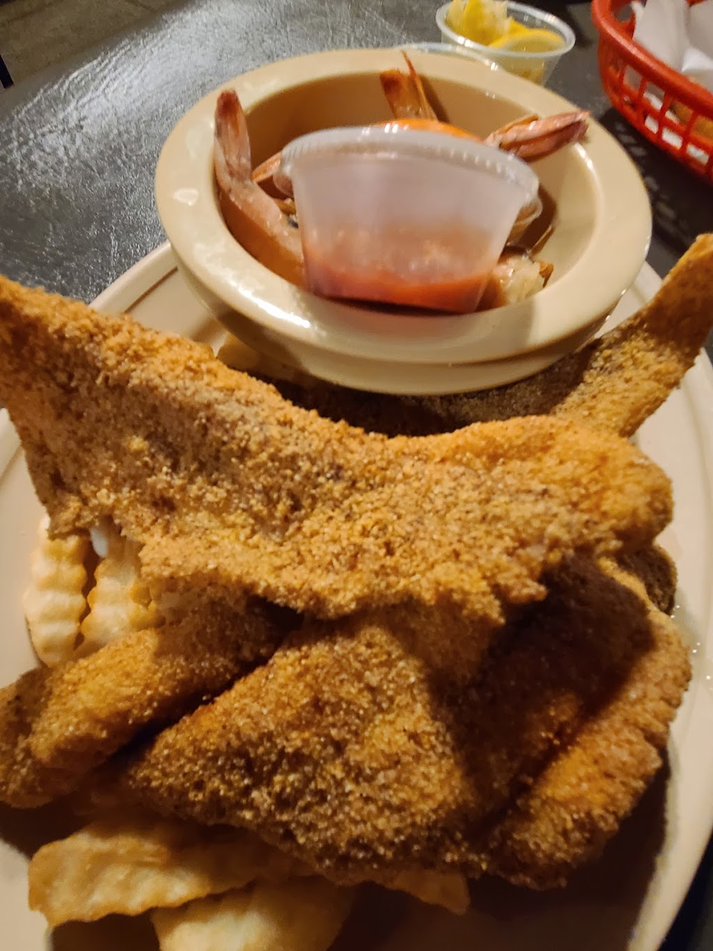 Fish Bowl | restaurant | 1409 AR-32, Ashdown, AR 71822, USA | 8708982993 OR +1 870-898-2993