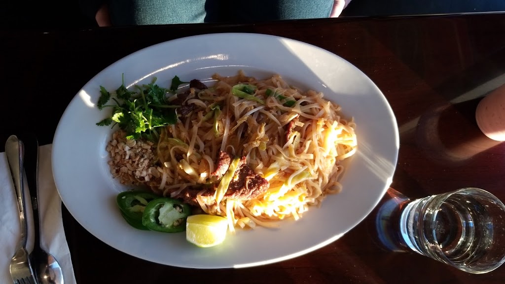 Vietnamese Kitchen & Grill | restaurant | 10703 SE Carr Rd, Renton, WA 98055, USA | 4252078432 OR +1 425-207-8432