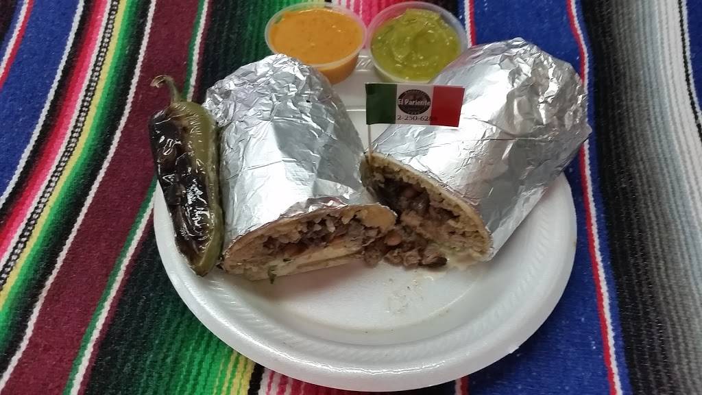 El Pariente Mexican Food Truck | restaurant | 1570 White Bear Ave, St Paul, MN 55106, USA | 6122506288 OR +1 612-250-6288