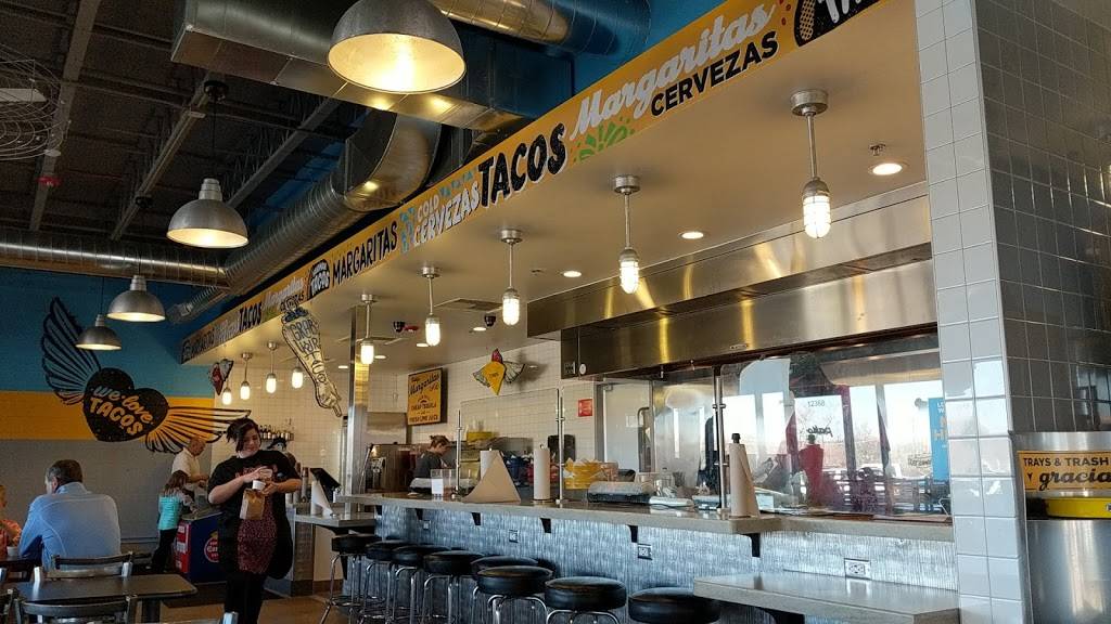 Rusty Taco | restaurant | 12368 W 64th Ave, Arvada, CO 80004, USA | 3034208226 OR +1 303-420-8226