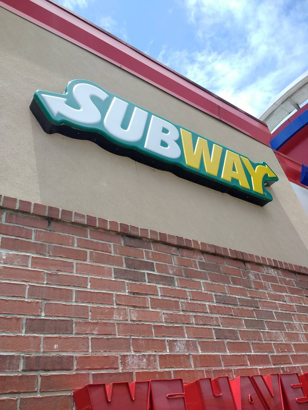 Subway | meal takeaway | 27325 Juban Rd, Denham Springs, LA 70726, USA | 2257914102 OR +1 225-791-4102