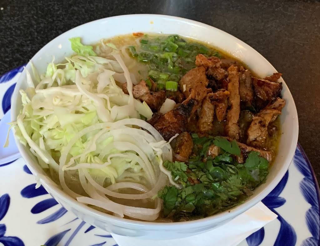 El Cuartito | restaurant | 4935 N Mesa St, El Paso, TX 79912, USA | 9158758670 OR +1 915-875-8670