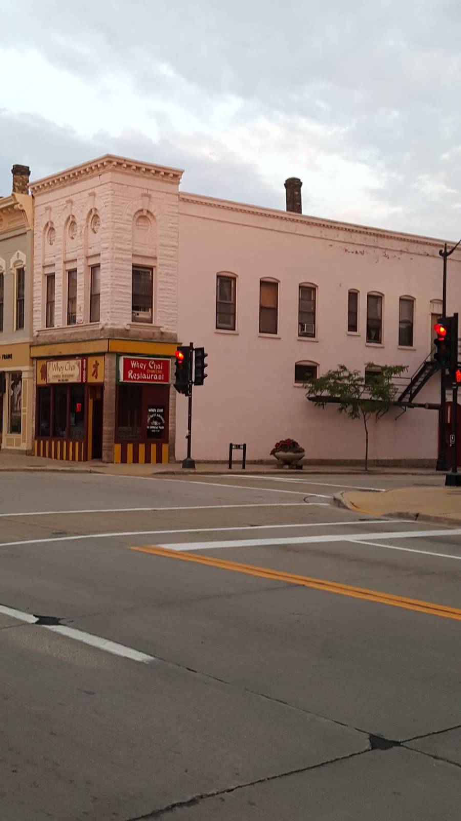 Whey Chai | restaurant | 1031 400 Main Street, Racine, WI 53403, USA | 2626338000 OR +1 262-633-8000