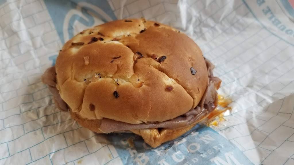 Arbys | restaurant | 10320 Baltimore St NE, Blaine, MN 55449, USA | 7637922944 OR +1 763-792-2944