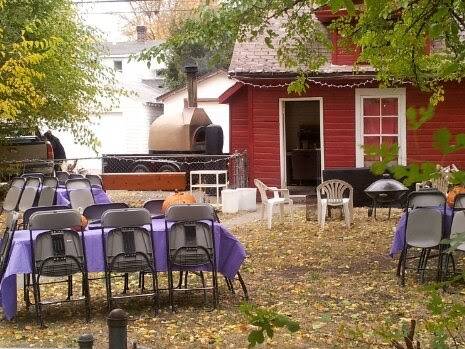 Big River Pizza | meal takeaway | 280 5th St E, St Paul, MN 55101, USA | 6516832186 OR +1 651-683-2186