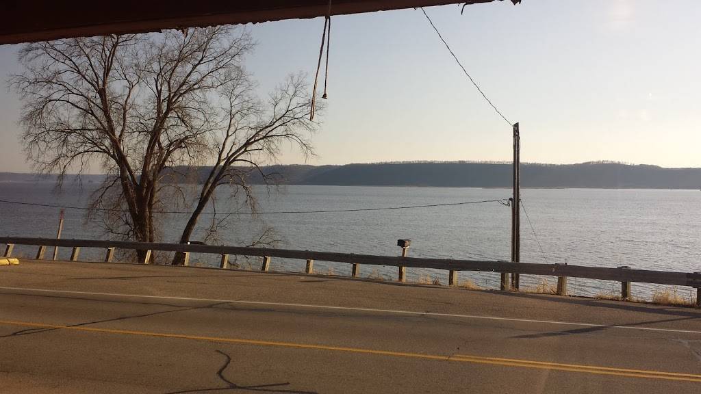 Swedes Swing Inn | restaurant | 106 Main St, Ferryville, WI 54628, USA | 6087349916 OR +1 608-734-9916