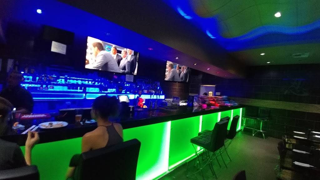 Oishii Sushi & Heartbeat KTV | restaurant | 1000 K St #200, Sacramento, CA 95814, USA | 9165578088 OR +1 916-557-8088