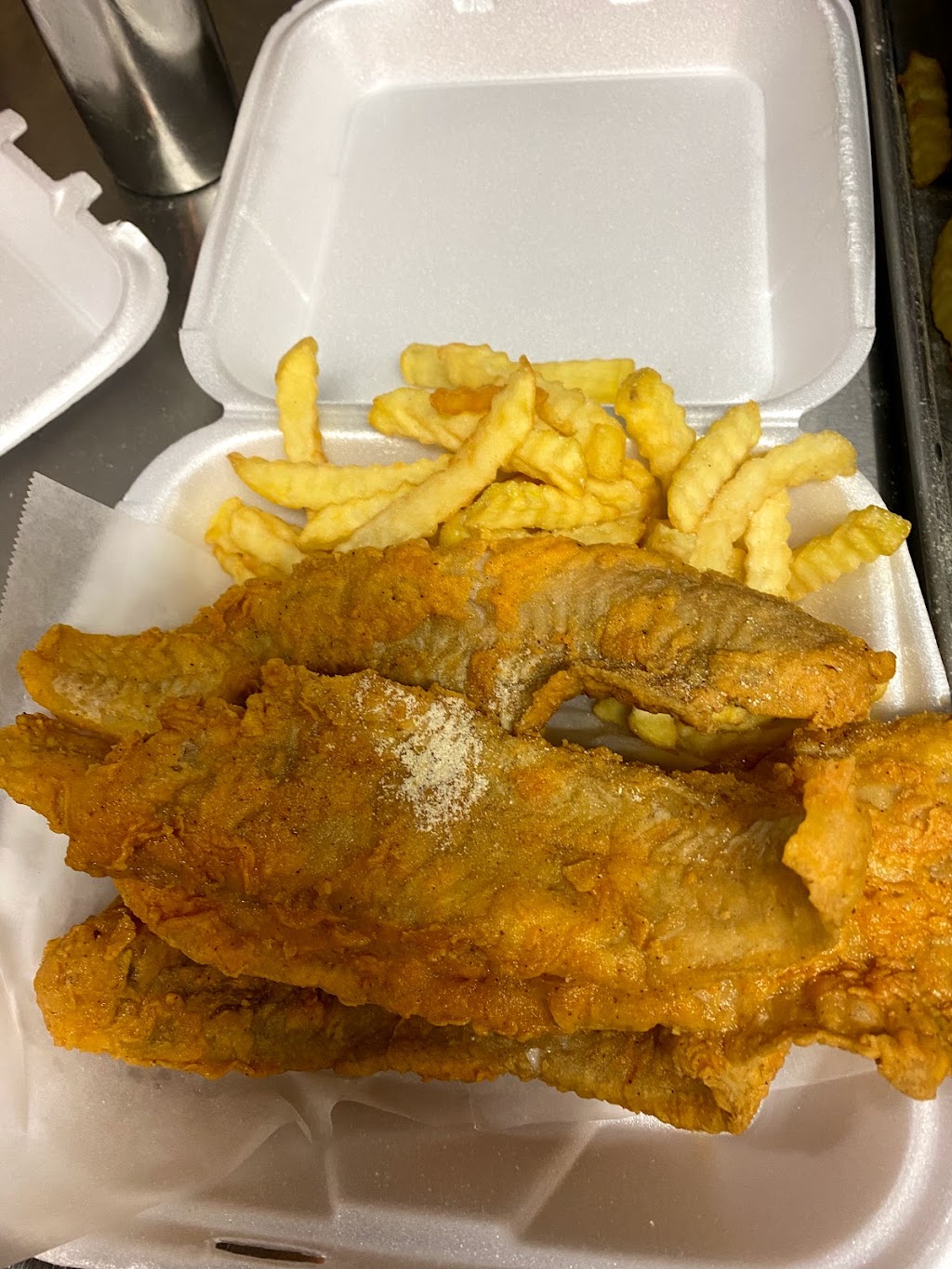 Sailor Fish & Chicken | restaurant | 7850 Atlantic Blvd, Jacksonville, FL 32211, USA | 9045033476 OR +1 904-503-3476