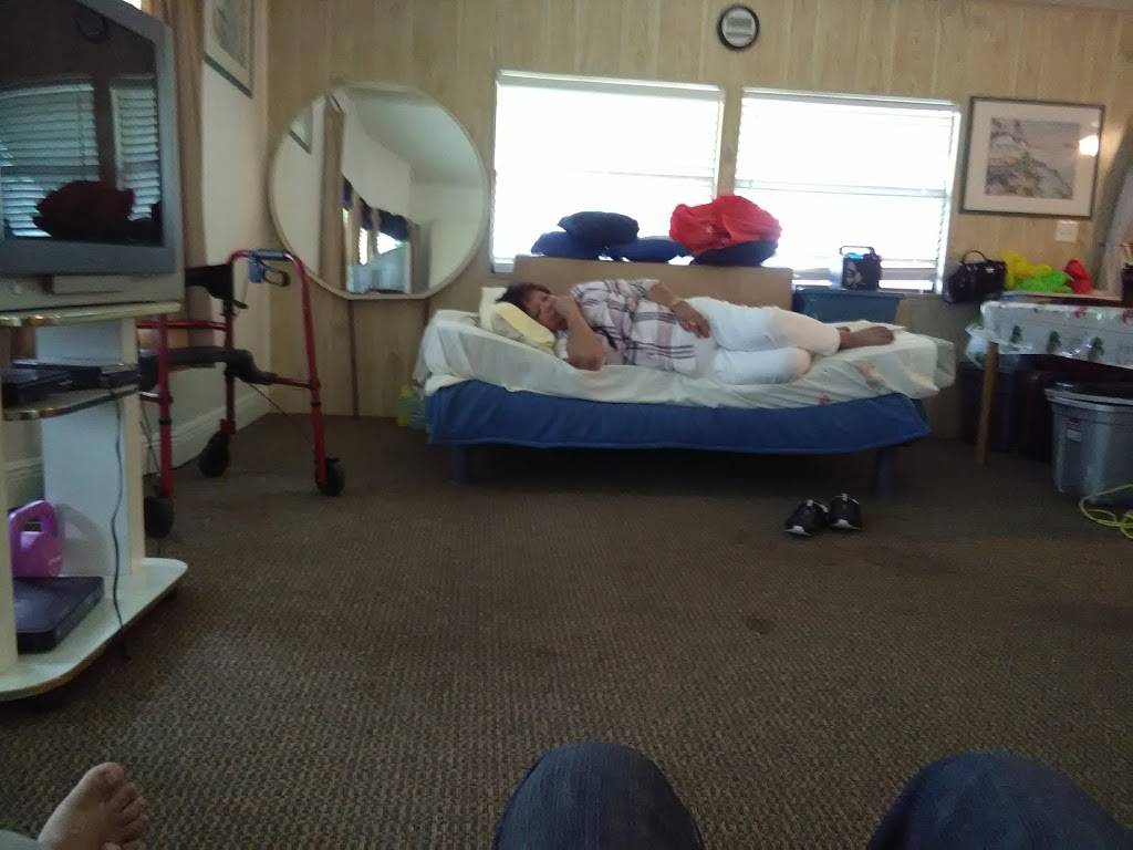 Horace Bakery & Restaurant | restaurant | 16732 NE 6th Ave, North Miami Beach, FL 33162, USA | 3056273850 OR +1 305-627-3850