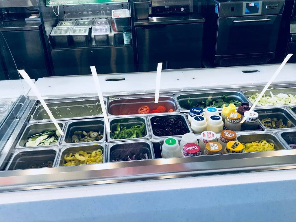 Subway | restaurant | 1001 S Dillard St, Winter Garden, FL 34787, USA | 4078772662 OR +1 407-877-2662