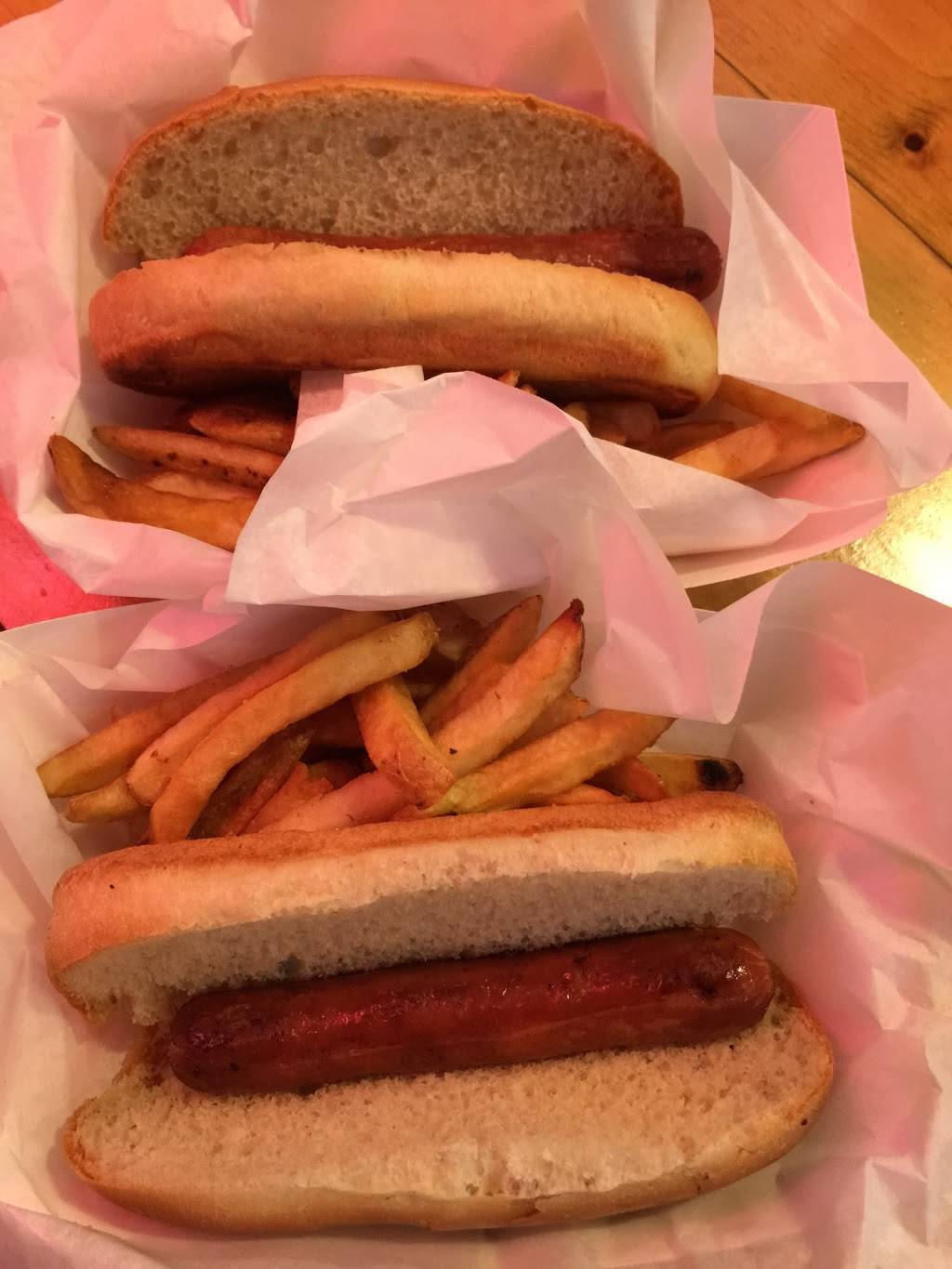 Eddies Grill | restaurant | 1325 N H St, Lompoc, CA 93436, USA | 8057354488 OR +1 805-735-4488