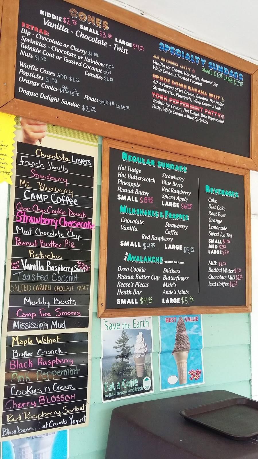 Sugar Loaf Frostee | restaurant | 116 Amherst Rd, Sunderland, MA 01375, USA | 4136657585 OR +1 413-665-7585