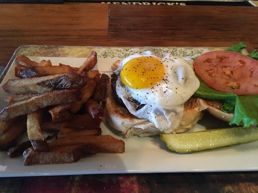 Amity Ales | restaurant | 192 Broadway, Amityville, NY 11701, USA | 6314644646 OR +1 631-464-4646