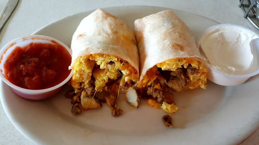 Otts Drive In | restaurant | 400 N Century Blvd, Rantoul, IL 61866, USA | 2178931100 OR +1 217-893-1100