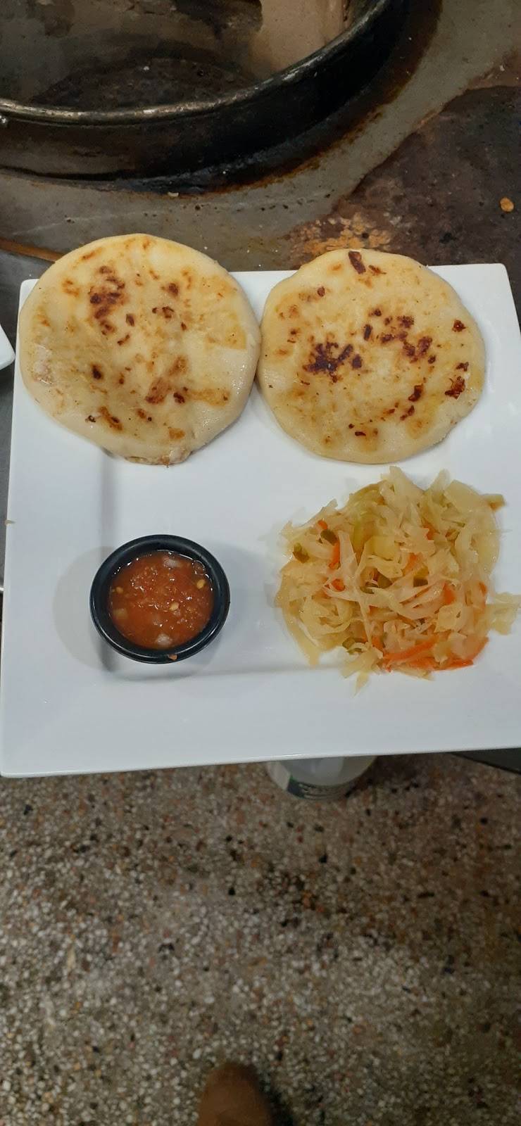 El Salvador Tex-Mex | restaurant | 2309 S Ridgewood Ave, South Daytona, FL 32119, USA | 3863831552 OR +1 386-383-1552