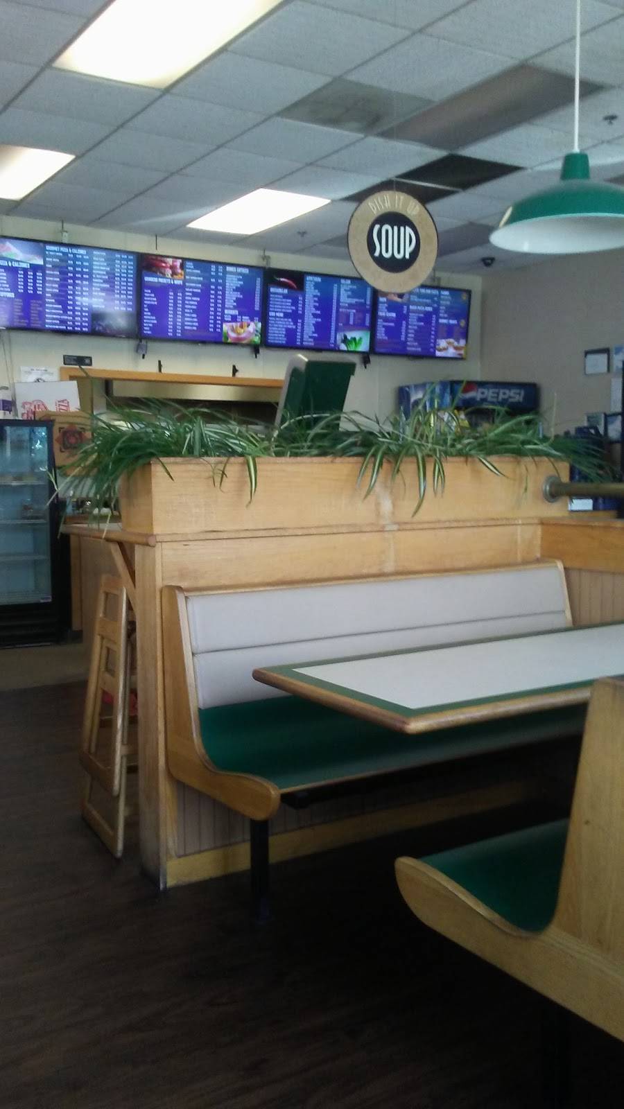 New England Pizza | restaurant | 345 Robeson St # 2, Fall River, MA 02720, USA | 5086757100 OR +1 508-675-7100