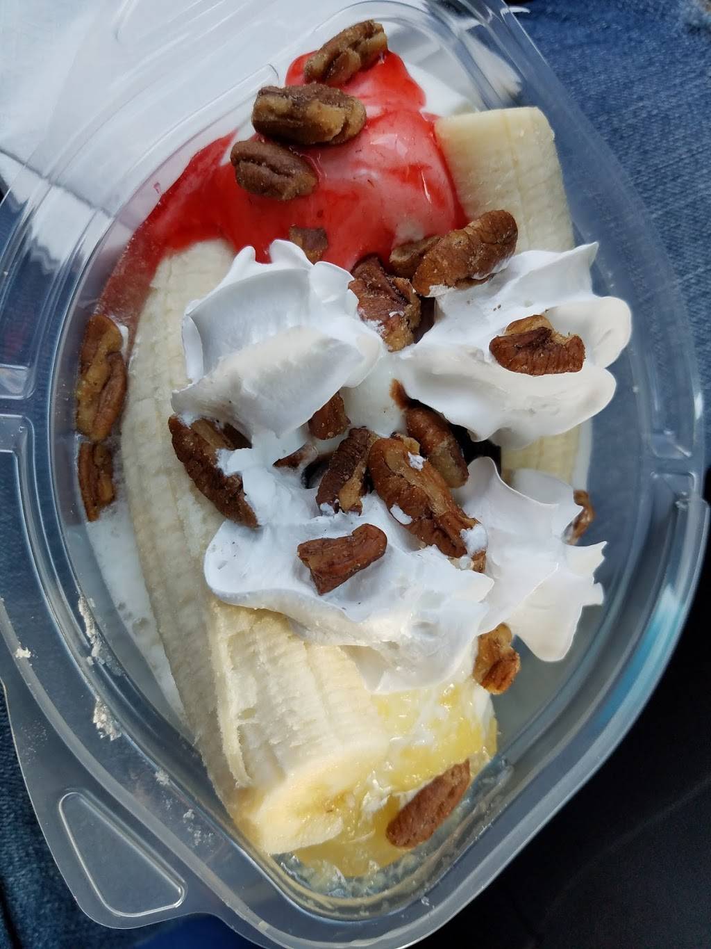 Dairy Queen Store | restaurant | 1255 S General McMullen Dr, San Antonio, TX 78237, USA | 2104351251 OR +1 210-435-1251