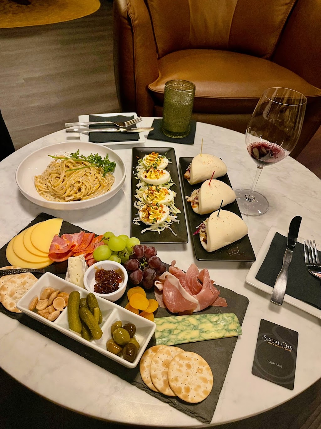 Social Oak - Wine & Whiskey Lounge | restaurant | 2230 TX-114 Suite 550, Trophy Club, TX 76262, USA | 8173821088 OR +1 817-382-1088