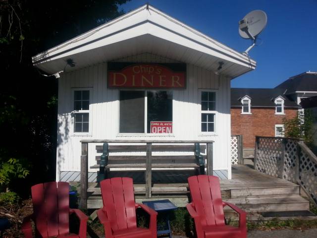 Chips Diner | restaurant | 34 Wilson St W, Perth, ON K7H 2N2, Canada | 6139785577 OR +1 613-978-5577