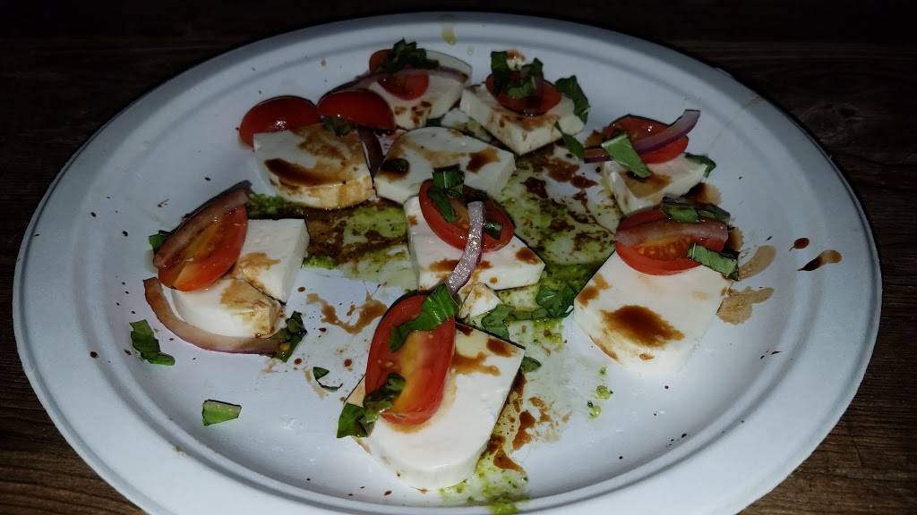 Random Beer Garden | restaurant | 11 Upper Cibolo Creek Rd, Boerne, TX 78006, USA | 8304283026 OR +1 830-428-3026