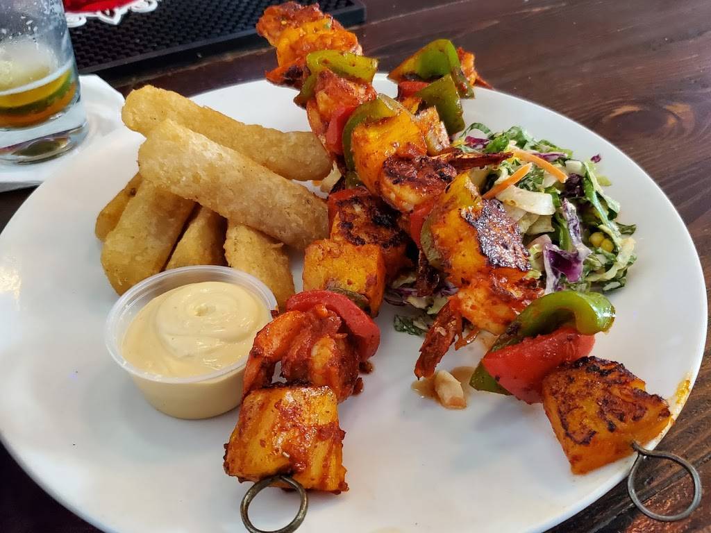 Que Onda Tacos + Tequila Uptown | restaurant | 333 W Trade St #101, Charlotte, NC 28202, USA | 9802562538 OR +1 980-256-2538