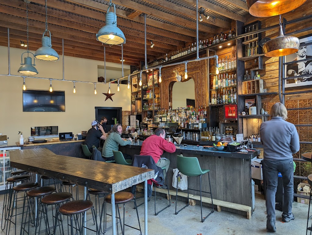 Jackalope Tex Mex & Cantina | restaurant | 4868 Rainier Ave S, Seattle, WA 98118, USA | 2064204796 OR +1 206-420-4796