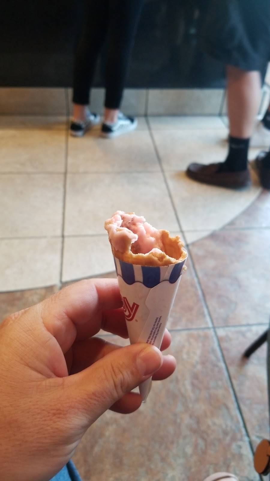 Cold Stone Creamery | bakery | 15068 Summit Ave Ste 520, Fontana, CA 92336, USA | 9096469449 OR +1 909-646-9449