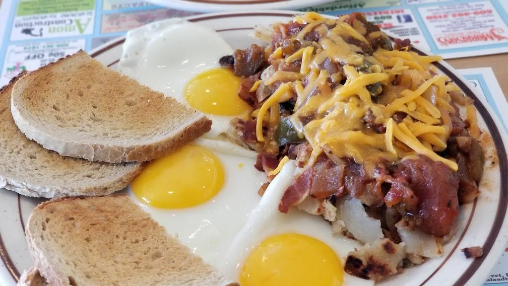 Freds Beach Haven Diner | restaurant | 305 N Bay Ave, Beach Haven, NJ 08008, USA | 6094924269 OR +1 609-492-4269