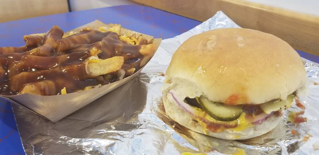 Magoos | restaurant | 4243 Dundas St W, Etobicoke, ON M8X 1Y3, Canada | 4162341148 OR +1 416-234-1148