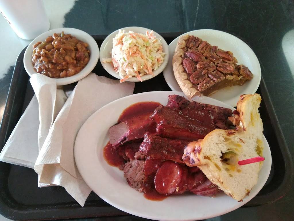 Goode Company BBQ | restaurant | 8911 Katy Fwy, Houston, TX 77024, USA | 7134641901 OR +1 713-464-1901