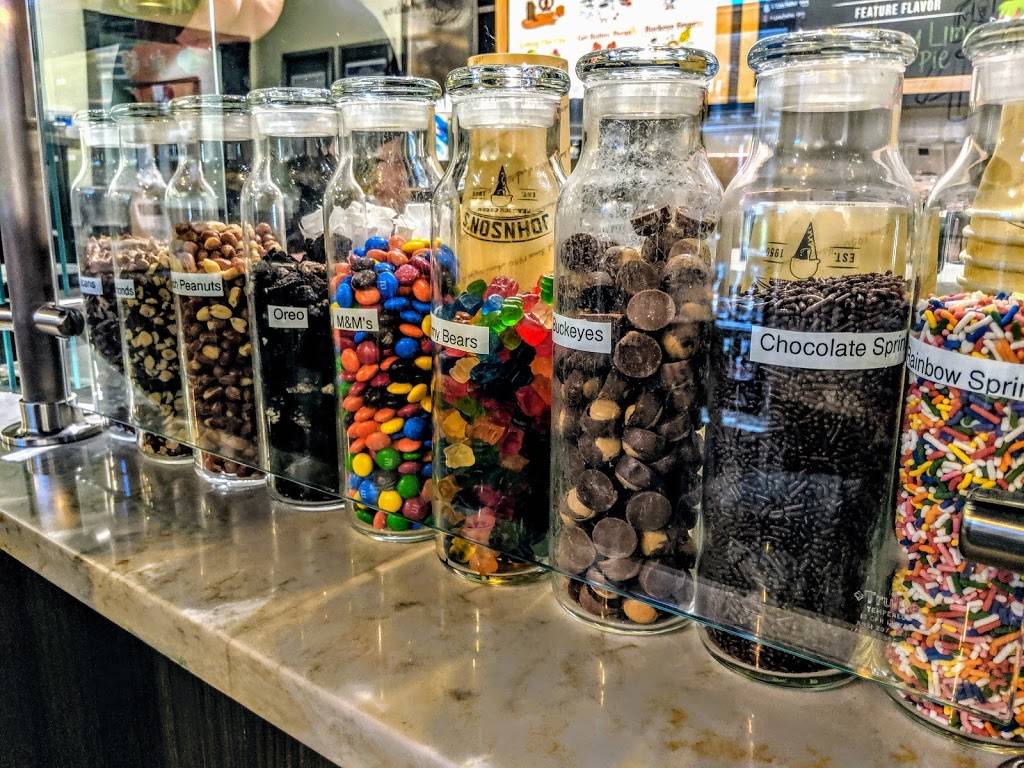 Johnsons Real Ice Cream, New Albany | restaurant | 160 W Main St, New Albany, OH 43054, USA | 6149247744 OR +1 614-924-7744