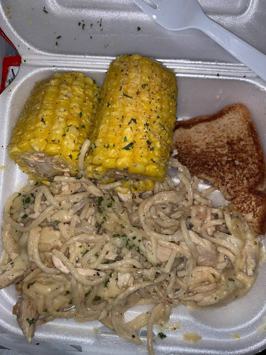 Chef Yanks | restaurant | 7900 NW 27th Ave, Miami, FL 33147, USA | 7867533767 OR +1 786-753-3767