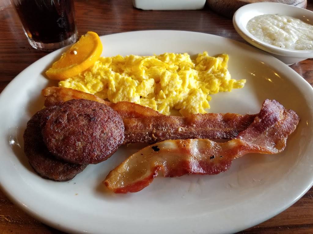 Cracker Barrel Old Country Store | restaurant | 7878 W Irlo Bronson Memorial Hwy, Kissimmee, FL 34747, USA | 4073901190 OR +1 407-390-1190