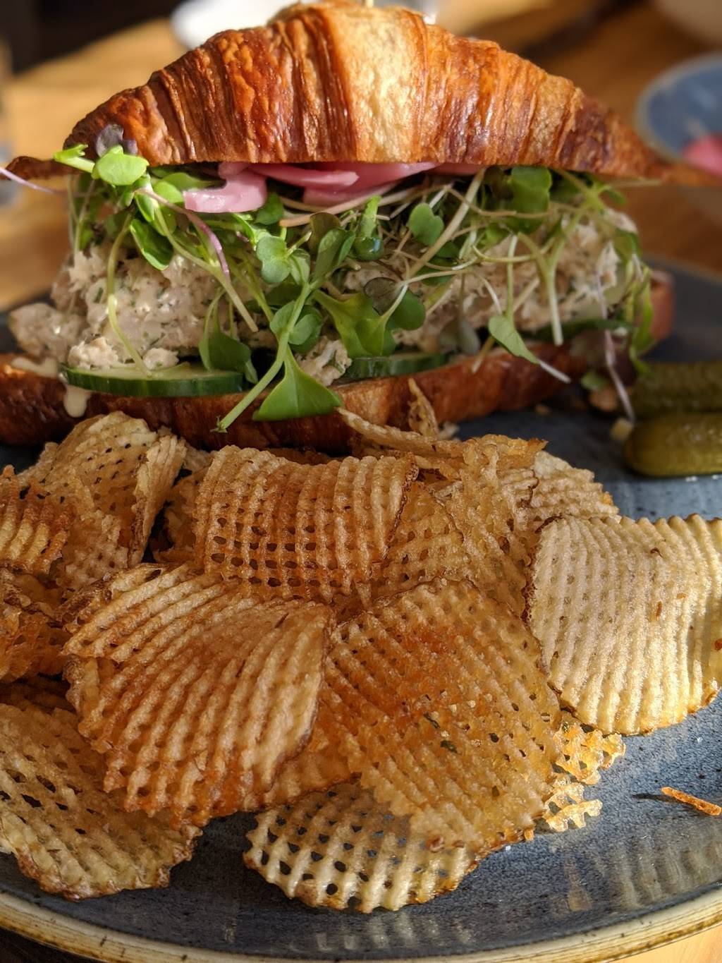 Cadre Restaurant | restaurant | 2540 University Ave, Madison, WI 53705, USA | 6088198555 OR +1 608-819-8555