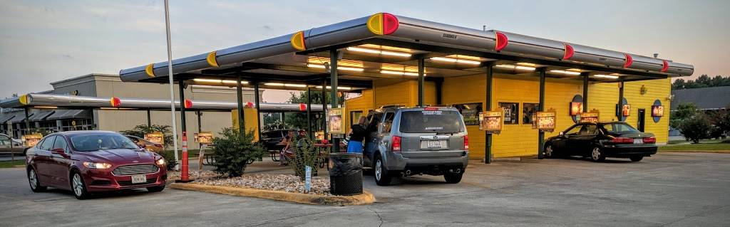 Sonic Drive-In | restaurant | 103 Currituck Commercial Dr, Moyock, NC 27958, USA | 2522320255 OR +1 252-232-0255