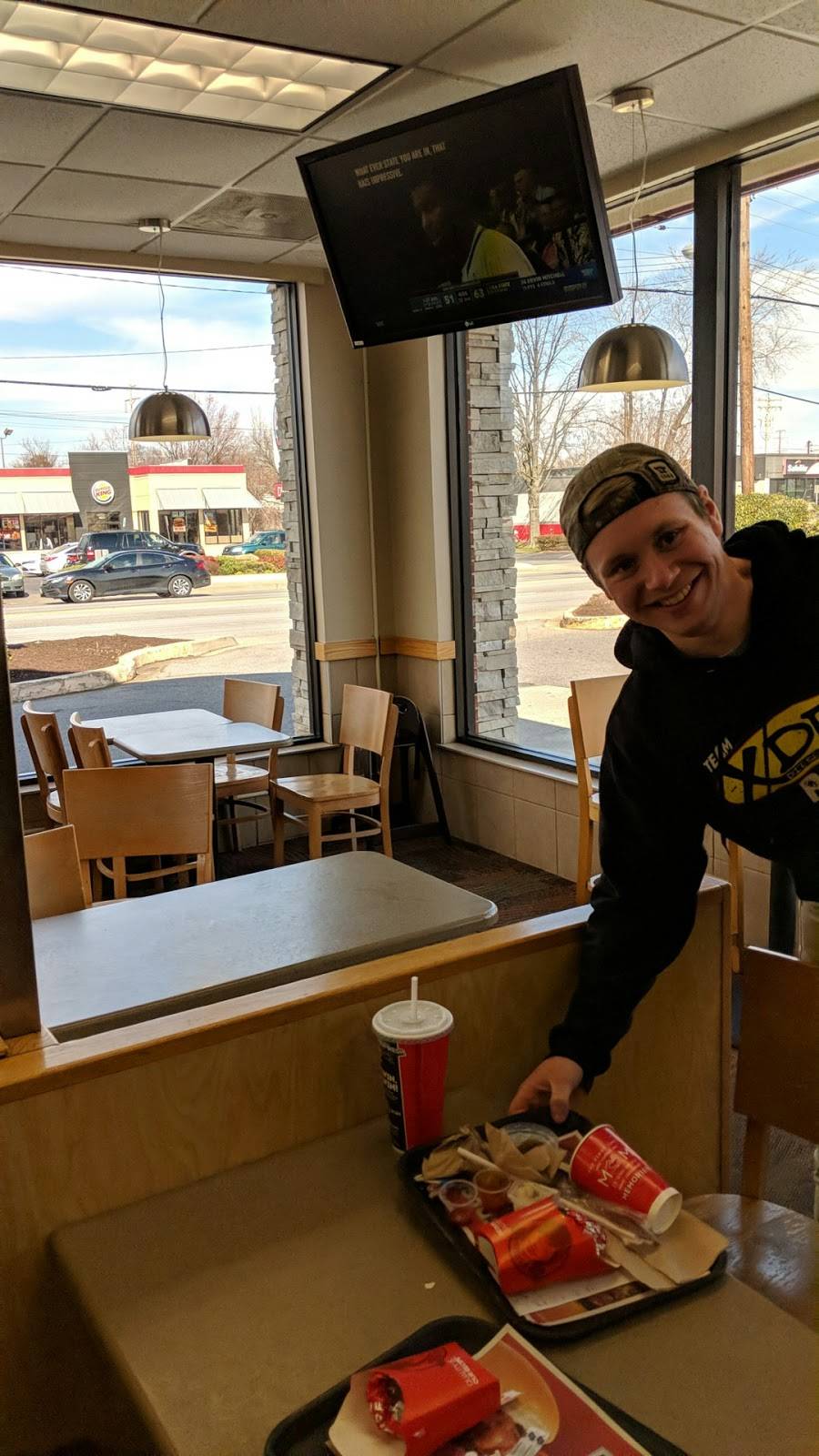 Wendys | restaurant | 1949 West St, Annapolis, MD 21401, USA | 4108416788 OR +1 410-841-6788