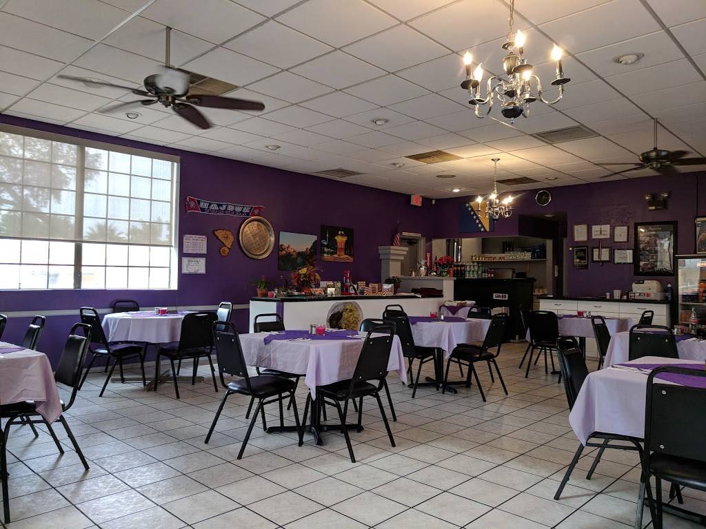 Chef Alisahs Restaurant | restaurant | 5931 N Oracle Rd, Tucson, AZ 85704, USA | 5208875305 OR +1 520-887-5305