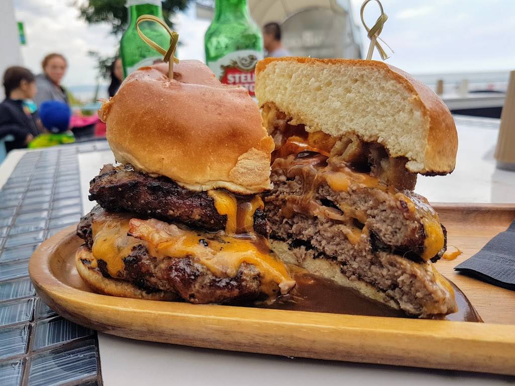 South Beach Resto + Lounge | restaurant | 31 Beach Dr, Wasaga Beach, ON L9Z 2K2, Canada | 7053525500 OR +1 705-352-5500