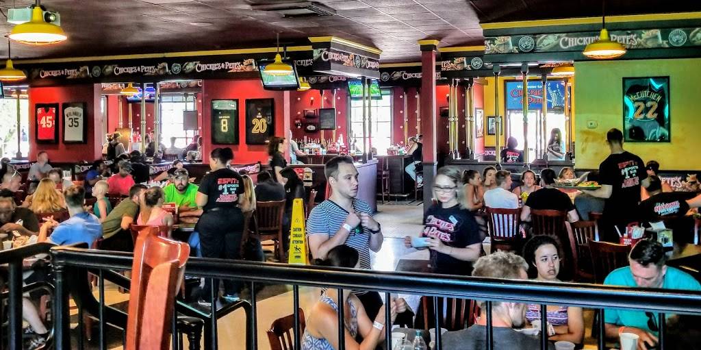Chickies & Petes | restaurant | 1 Cedar Point Blvd, Sandusky, OH 44870, USA | 4196260830 OR +1 419-626-0830