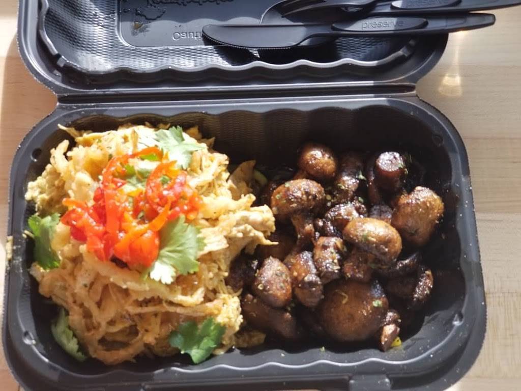 Peli Peli Kitchen @ Whole Foods | restaurant | 101 N Loop W Suite 100, Houston, TX 77018, USA | 2812579500 OR +1 281-257-9500