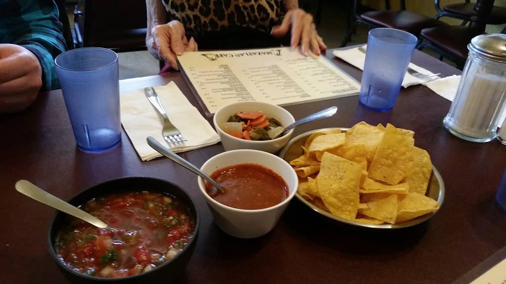 Mazatlan Cafe | restaurant | 125 N Sacramento St, Lodi, CA 95240, USA | 2093340364 OR +1 209-334-0364