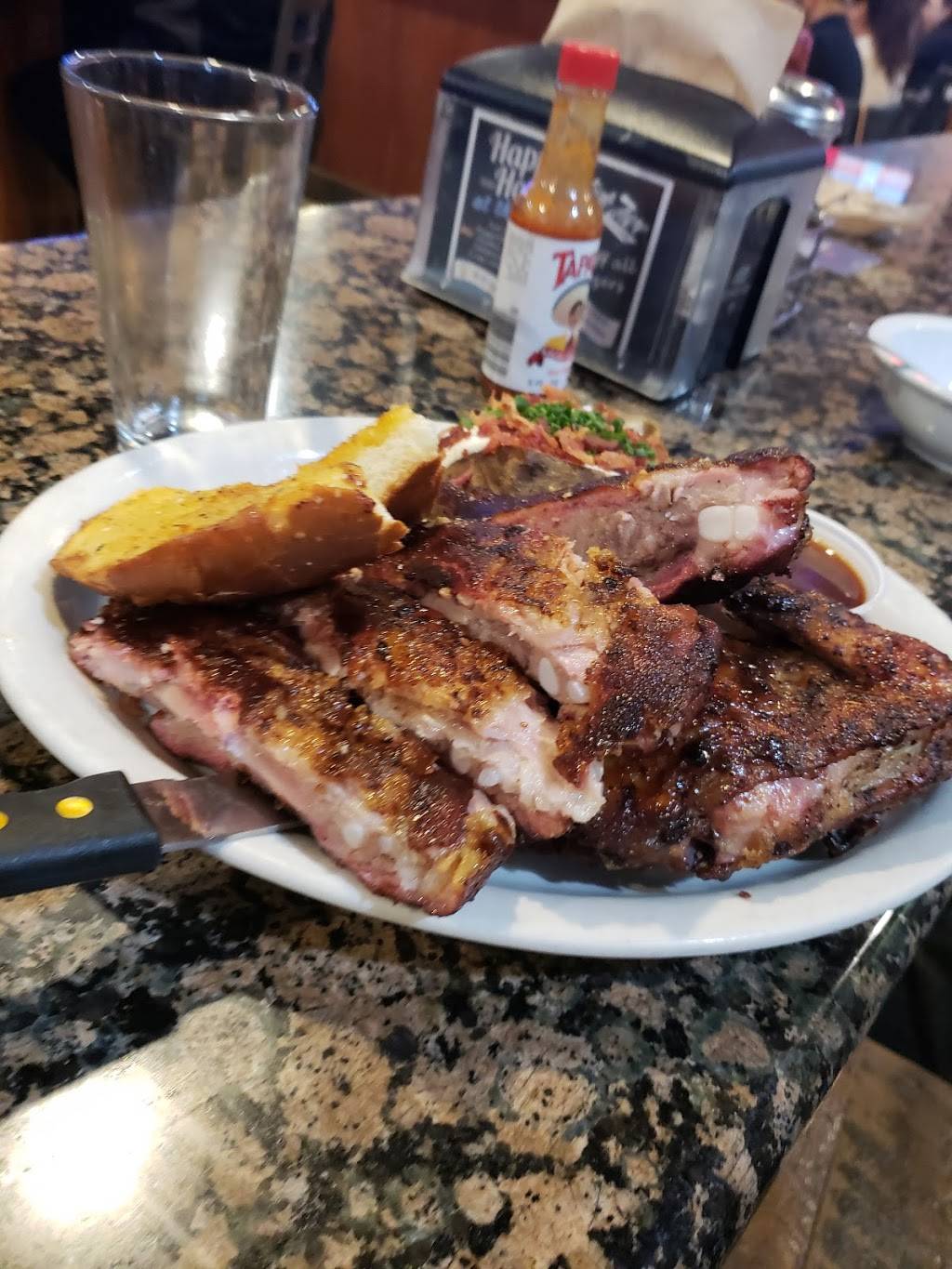 High Five Pizza Company | restaurant | 171 Branham Ln, San Jose, CA 95136, USA | 4086296800 OR +1 408-629-6800