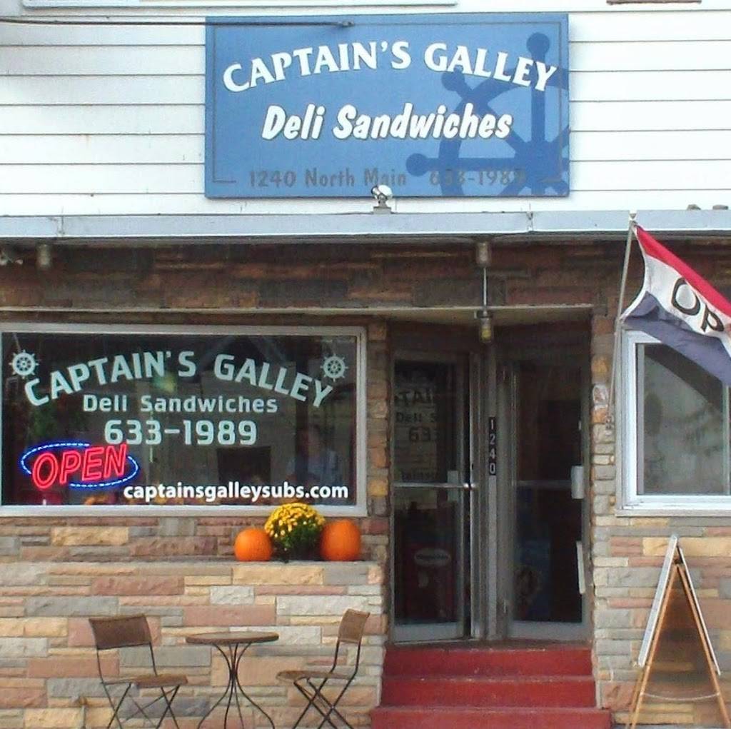 Captain Johns Sammys & Such | meal takeaway | 1240 N Main St, Racine, WI 53402, USA | 2626331989 OR +1 262-633-1989