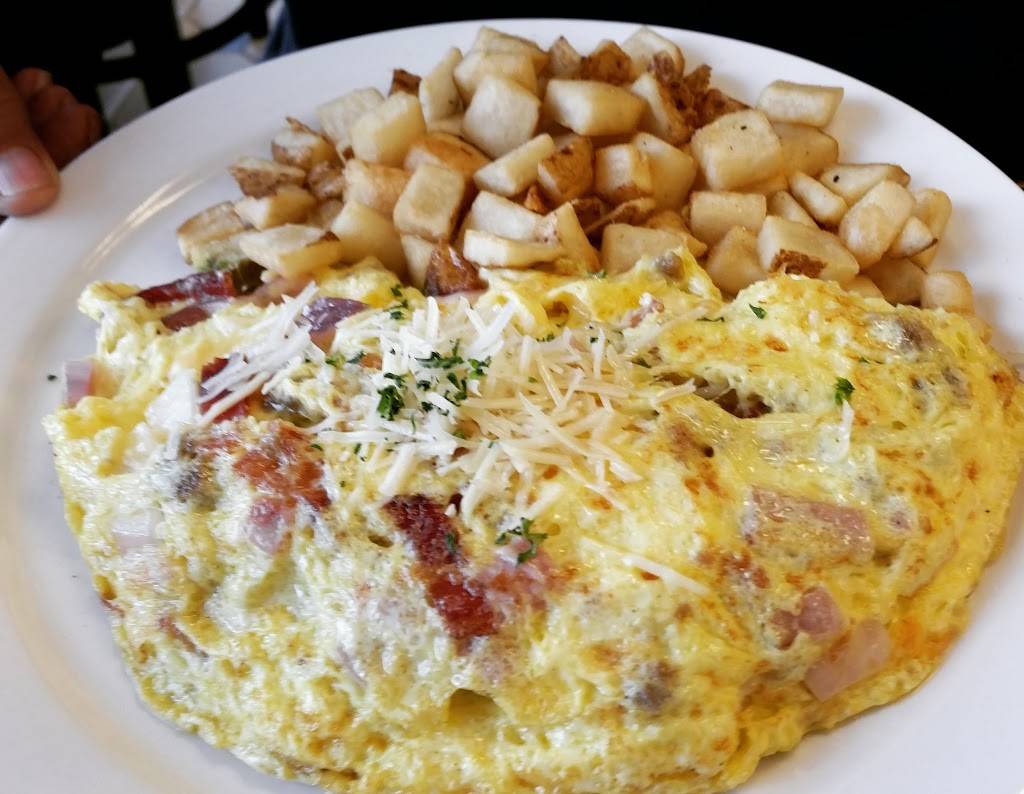 Wacky Knacky Diner | restaurant | 4540 Osage Beach Pkwy outlet mall, Osage Beach, MO 65065, USA | 5736931900 OR +1 573-693-1900