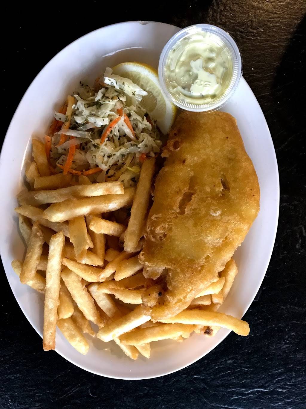 Chasers Bar & Grill | restaurant | 1300 King St E, Oshawa, ON L1H 8J4, Canada | 9052401988 OR +1 905-240-1988