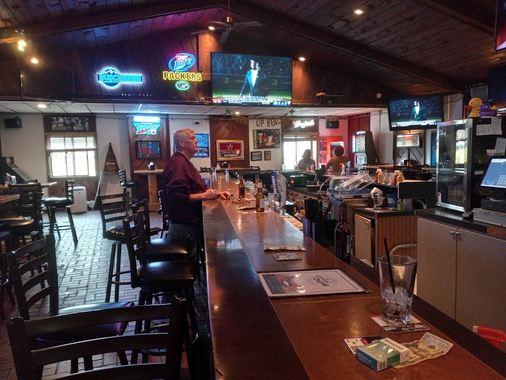 East Town Pub | restaurant | 2266 Main St, Green Bay, WI 54311, USA | 9204688009 OR +1 920-468-8009