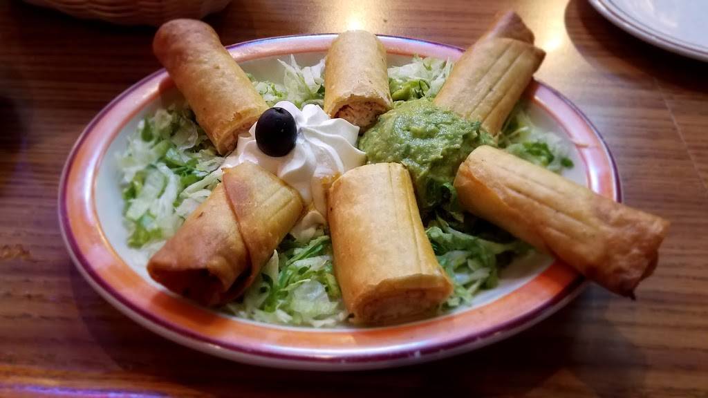 La Cocina Bar & Grill | restaurant | 19915 Golden Valley Rd, Santa Clarita, CA 91321, USA | 6612507141 OR +1 661-250-7141