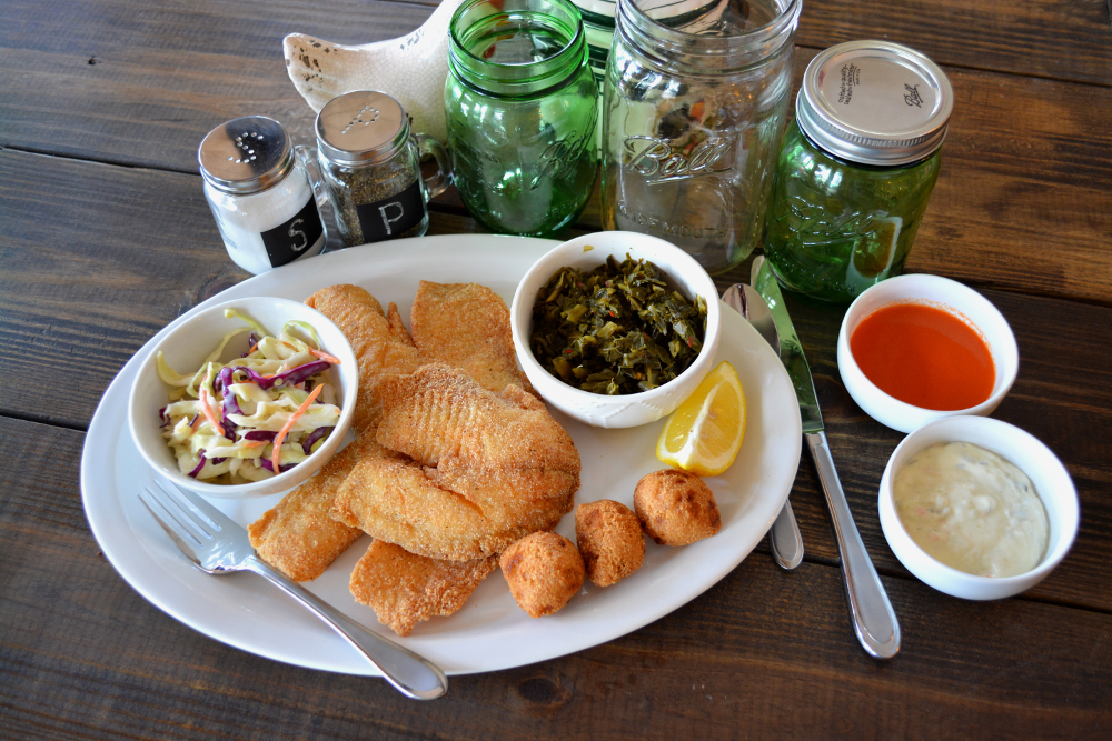 Cotton Pickin Chicken | restaurant | 2272 Jonesboro Rd, McDonough, GA 30253, USA | 7703059933 OR +1 770-305-9933