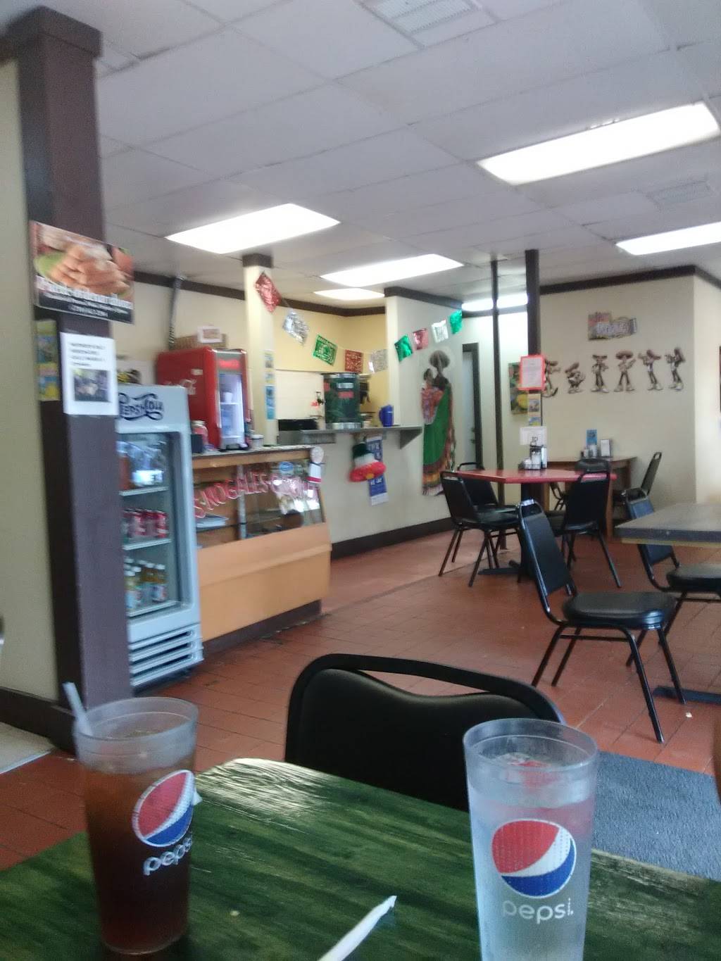 Claudias Restaurant | restaurant | 1942, 1305 Pleasanton Rd, San Antonio, TX 78214, USA | 2103621204 OR +1 210-362-1204