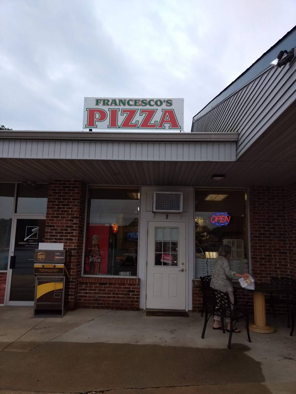 Francescos Pizzeria & Restaurant | meal delivery | 550 Count Rd. 530 The Crestwood Villlage, Shopping Center, Whiting, NJ 08759, USA | 7328493768 OR +1 732-849-3768